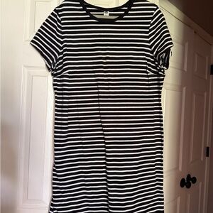 Old Navy Black and White Striped Midi Dress